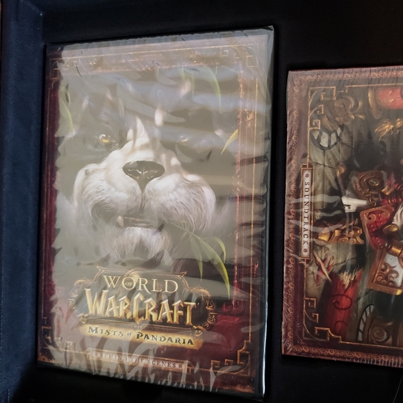 World of Warcraft mists of pandaria collectors - Picture 11 of 16